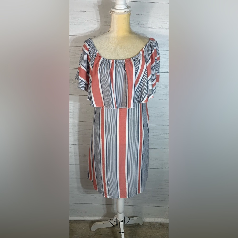 Chelsea & Theodore striped on/off shoulder dress size M